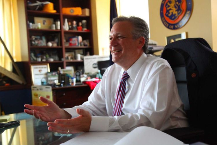 NCE Ed Mang _ Newsday