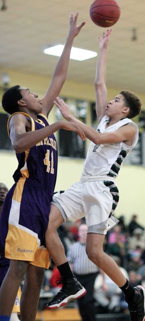 Yasir_Elmont_Spartans_Newsday